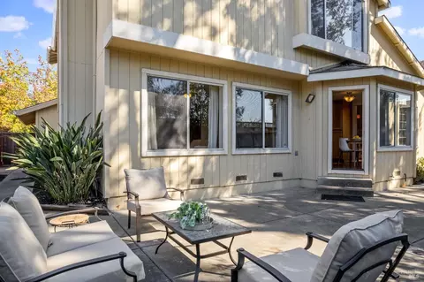 380 Wilson Ln, Windsor, CA 95492 photo 41
