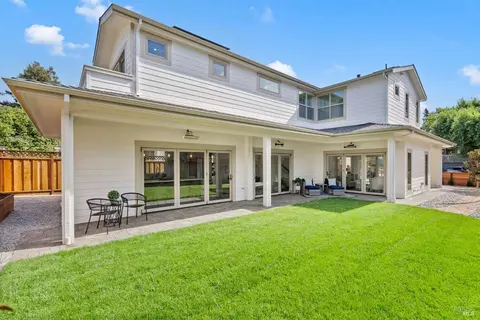 145 La Goma St, Mill Valley, CA 94941