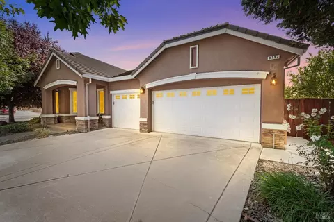 3792 Stafford Springs Way, Fairfield, CA 94533