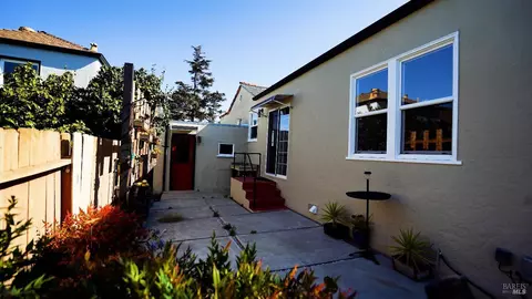 51 D St, Vallejo, CA 94590 photo 34