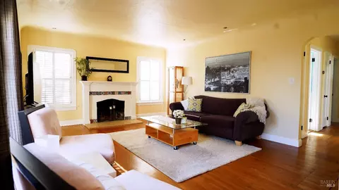 51 D St, Vallejo, CA 94590 photo 13