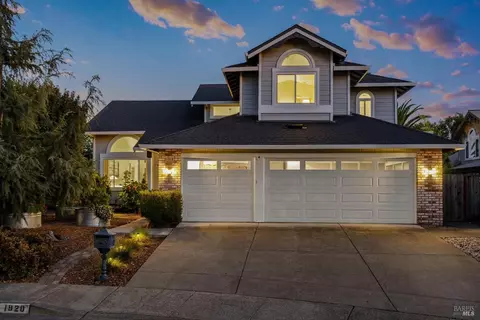 1920 Sheldrake Ln, Petaluma, CA 94954