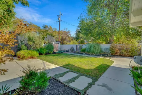 1920 Indiana St, Vallejo, CA 94590 photo 28