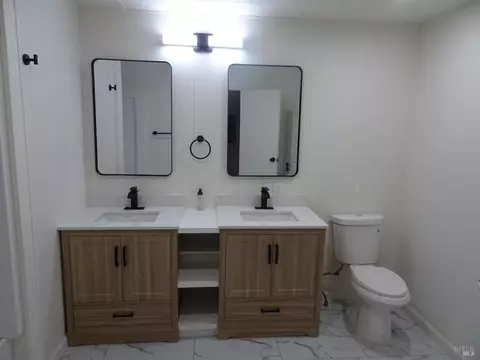 126 Phyllis Ct, Vallejo, CA 94590 photo 29