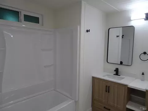 126 Phyllis Ct, Vallejo, CA 94590 photo 31