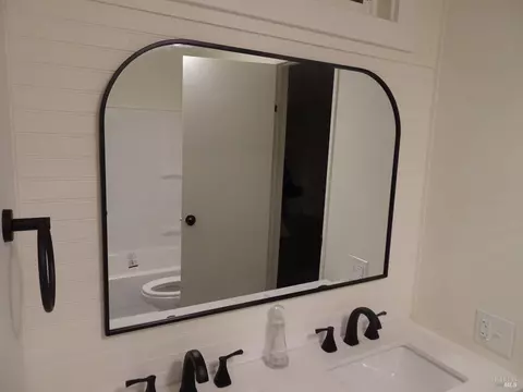 126 Phyllis Ct, Vallejo, CA 94590 photo 43