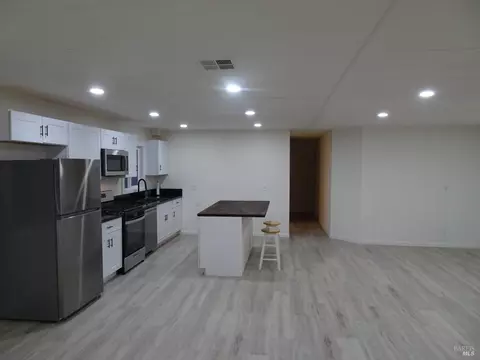 126 Phyllis Ct, Vallejo, CA 94590 photo 13