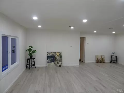 126 Phyllis Ct, Vallejo, CA 94590 photo 10