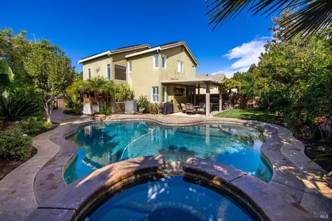 593 Blarney Cir, Vacaville, CA 95688 photo 17