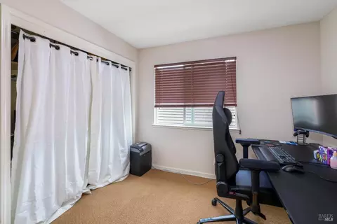 593 Blarney Cir, Vacaville, CA 95688 photo 53