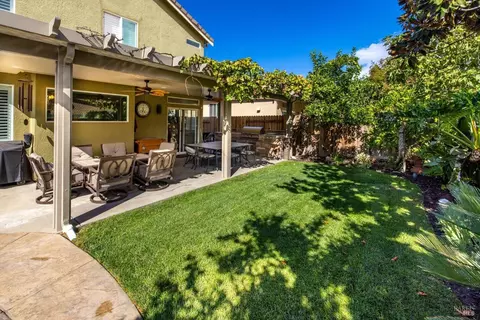 593 Blarney Cir, Vacaville, CA 95688 photo 20