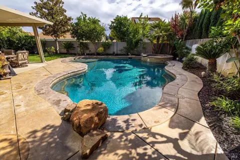 593 Blarney Cir, Vacaville, CA 95688 photo 15
