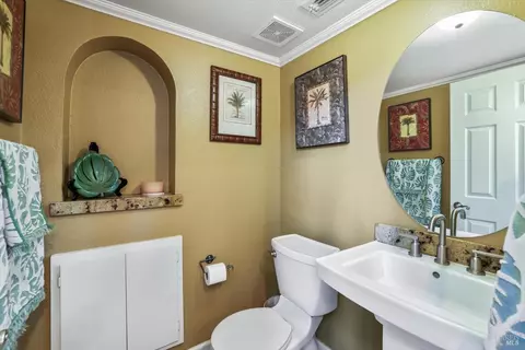593 Blarney Cir, Vacaville, CA 95688 photo 43