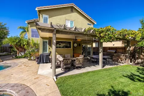 593 Blarney Cir, Vacaville, CA 95688 photo 21