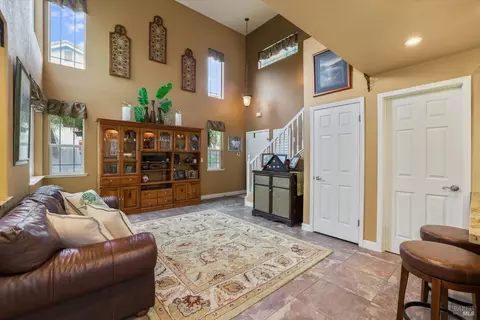 593 Blarney Cir, Vacaville, CA 95688 photo 35