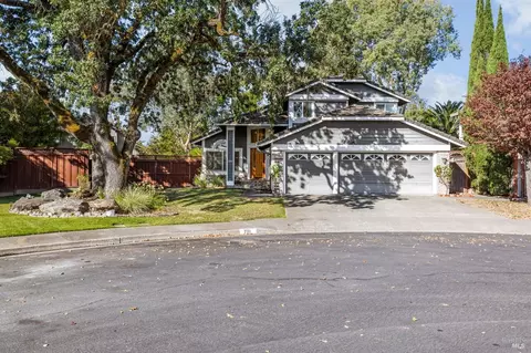 7111 Eton Ct, Windsor, CA 95492