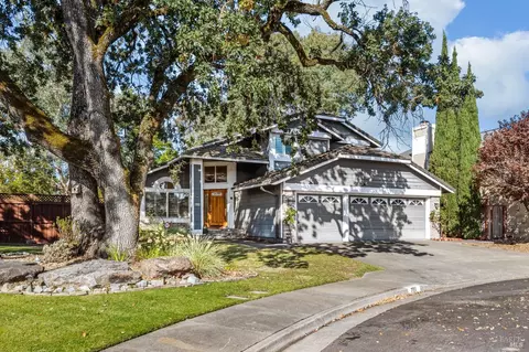 7111 Eton Ct, Windsor, CA 95492 photo 2