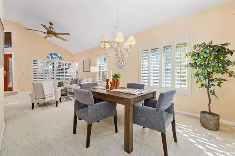 7111 Eton Ct, Windsor, CA 95492 photo 8