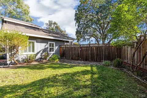 7111 Eton Ct, Windsor, CA 95492 photo 33