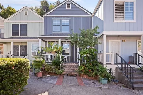 155 School House Ln, Geyserville, CA 95441