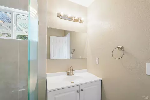 1401 Monroe St, Fairfield, CA 94533 photo 17