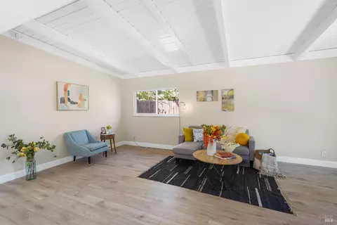 1401 Monroe St, Fairfield, CA 94533 photo 4