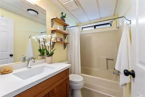 Bath - 550 Salmon Creek Rd, Bodega, CA 94922 photo 1 of 4