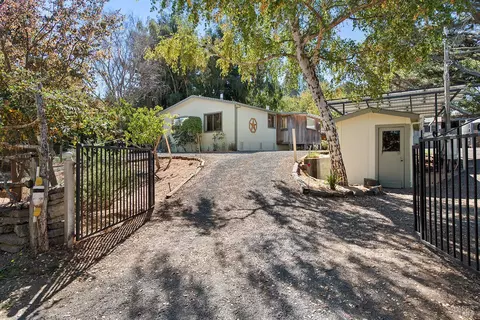 Exterior - 550 Salmon Creek Rd, Bodega, CA 94922 photo 6 of 42