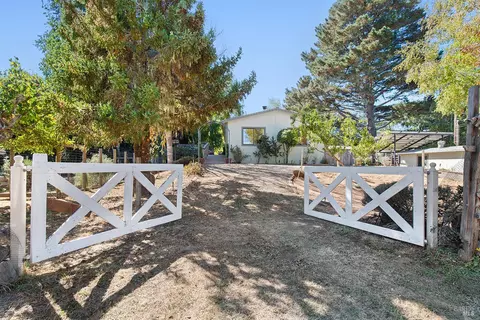 550 Salmon Creek Rd, Bodega, CA 94922