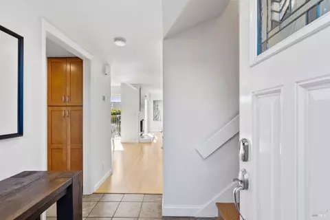 17 Byron Cir, Mill Valley, CA 94941 photo 3