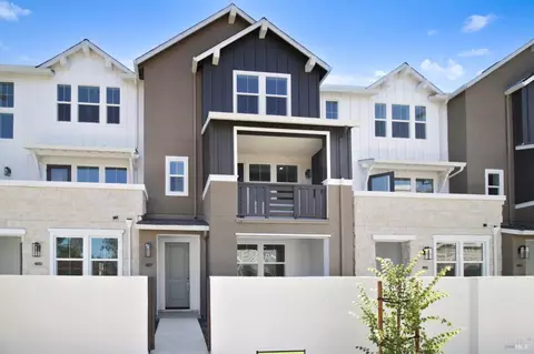 645 Semillion Ln, Santa Rosa, CA 95403