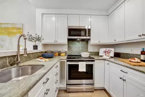 150 Cypress Pl, Sausalito, CA 94965 photo 11