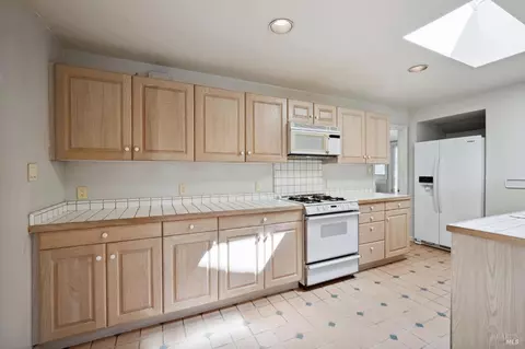 207 Meda Ct, Mill Valley, CA 94941 photo 14