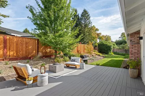 331 Azalea Ct, Healdsburg, CA 95448 photo 19