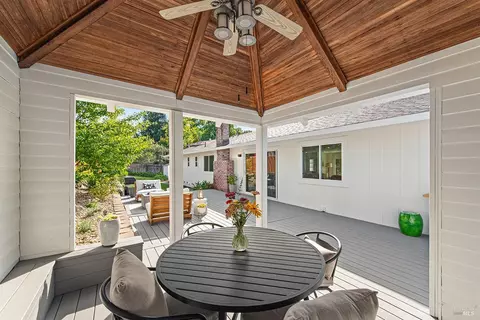 331 Azalea Ct, Healdsburg, CA 95448 photo 18