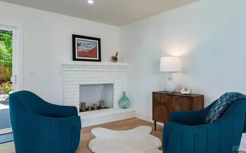 331 Azalea Ct, Healdsburg, CA 95448 photo 4