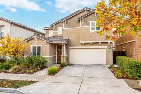 5549 Kennedy Pl, Rohnert Park, CA 94928