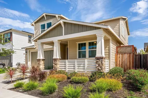 7454 Walker Way, Rohnert Park, CA 94928