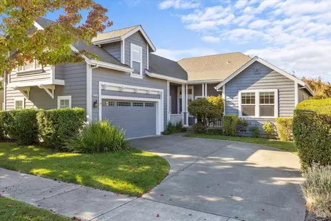 4713 Starbuck Ave, Santa Rosa, CA 95409