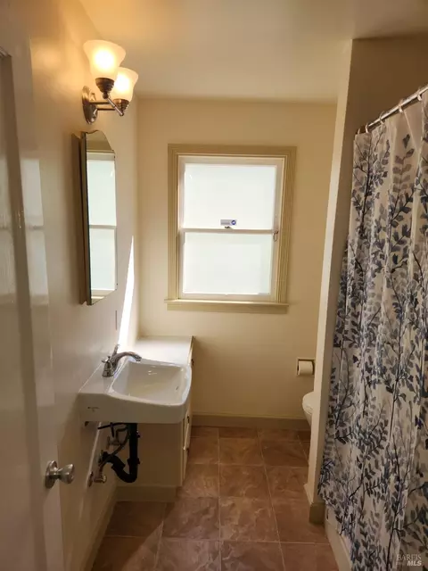 760 Laurel St, Vallejo, CA 94591 photo 16
