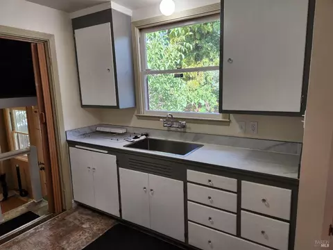 760 Laurel St, Vallejo, CA 94591 photo 8