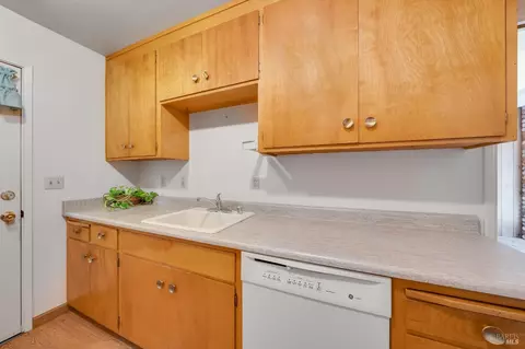 345 E O St, Benicia, CA 94510 photo 24