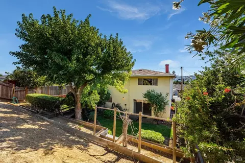 345 E O St, Benicia, CA 94510 photo 49
