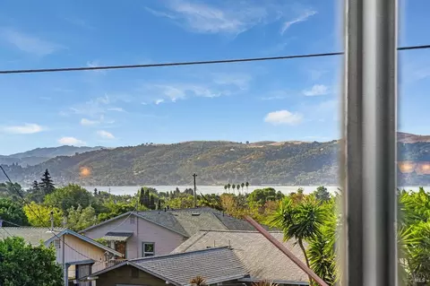 345 E O St, Benicia, CA 94510 photo 68