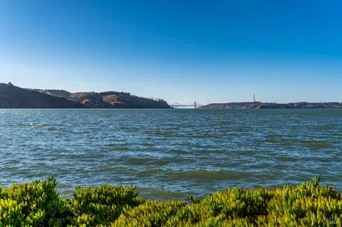 345 E O St, Benicia, CA 94510 photo 61