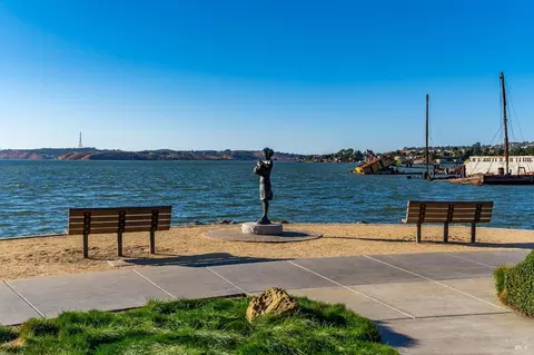345 E O St, Benicia, CA 94510 photo 62