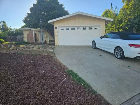 117 Charles Ct, Vallejo, CA 94591