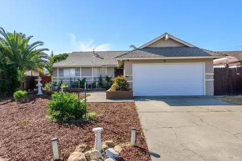 1313 James St, Fairfield, CA 94533