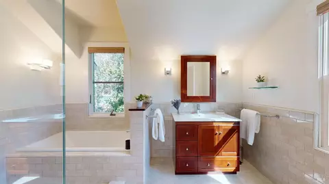 Bath - 145 John St, Tomales, CA 94971 photo 3 of 12