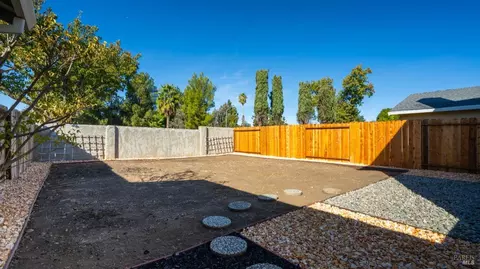 1724 Daniel Ct, Fairfield, CA 94533 photo 30